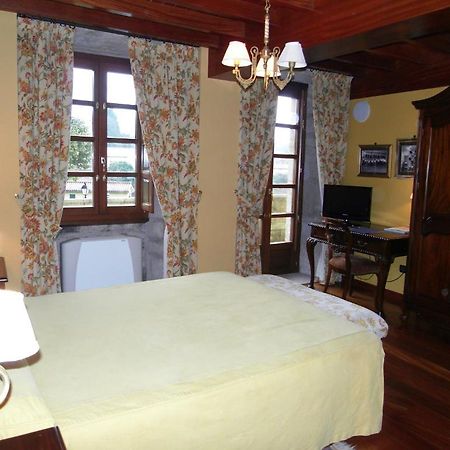 ホテル Pazo De Adran ミヤドイロ 部屋 写真