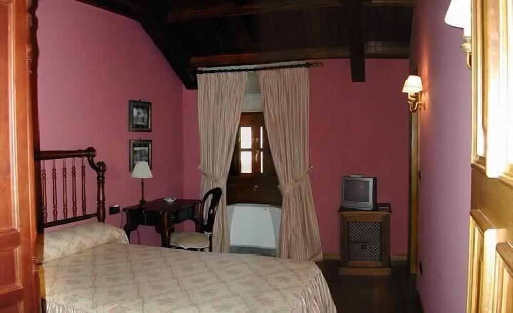 ホテル Pazo De Adran ミヤドイロ エクステリア 写真